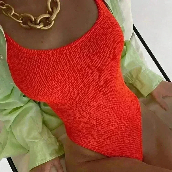 Red Women's Solid Colored Texture Fabric Sexy Backless Sports One-Piece Swimsuit - Picture 2 of 4